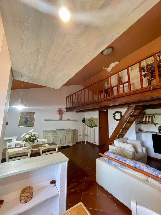 Amazing House 10 Min By Car From The Beach Olbia Ngoại thất bức ảnh
