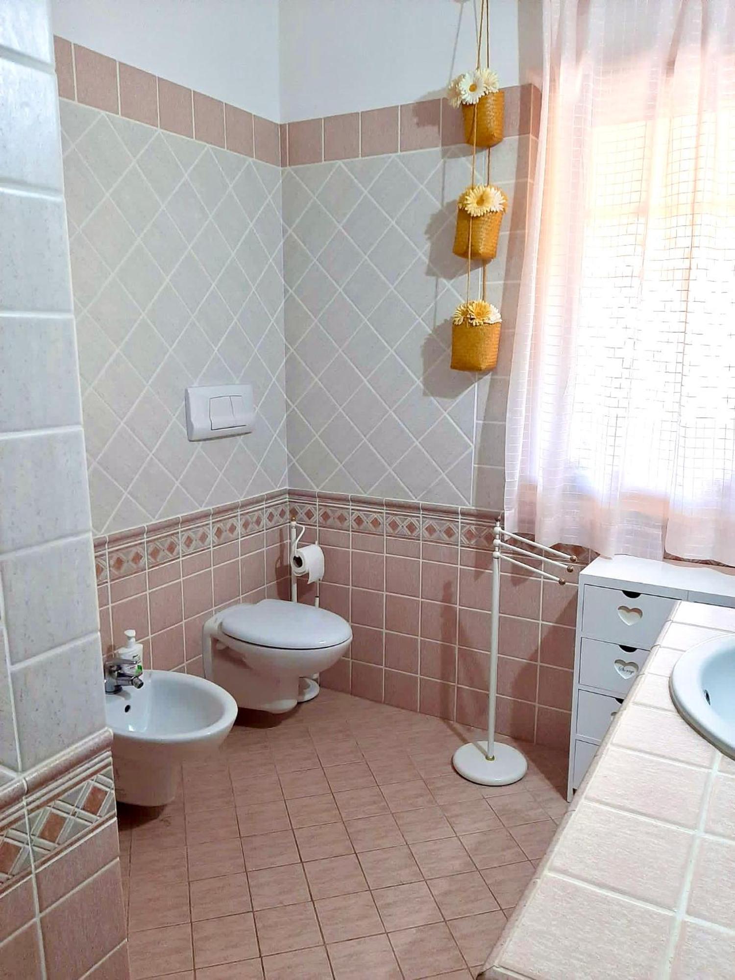 Amazing House 10 Min By Car From The Beach Olbia Ngoại thất bức ảnh